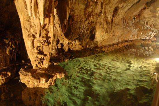 Grotte di Toirano-2