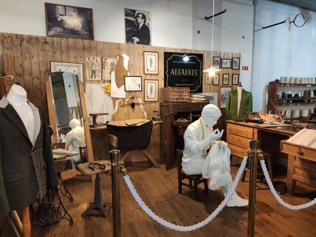 Visita guiada pelo Museu Industrial e Artesanal do Têxtil